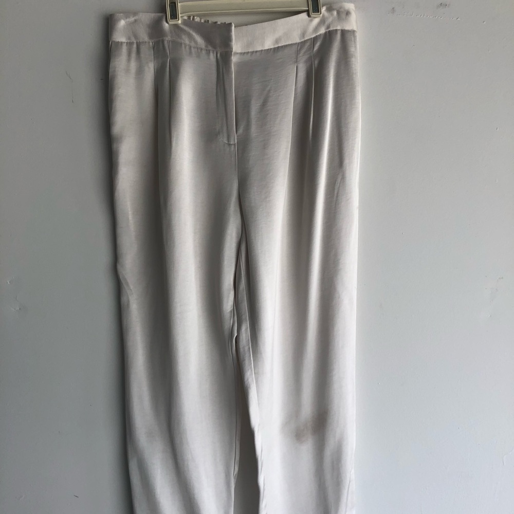 Vince Camuto satin cream pants